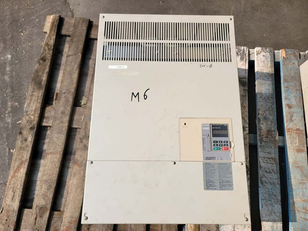 177 HP Yaskawa, CIMR-AB4A0250ABA, 600 Volts, 250 amp - Image 1