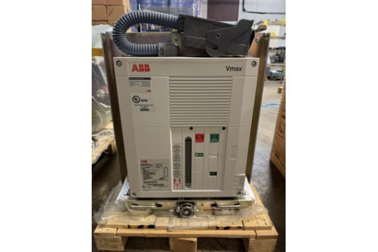 1200 Amps, ABB, vmax/a 15.12.31 drawout vacuum, 15 KV, 31.5 ka - Image 1