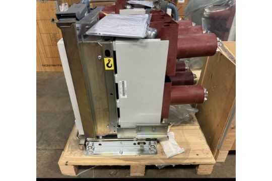 1200 Amps, ABB, vmax/a 15.12.31 drawout vacuum, 15 KV, 31.5 ka - Image 3