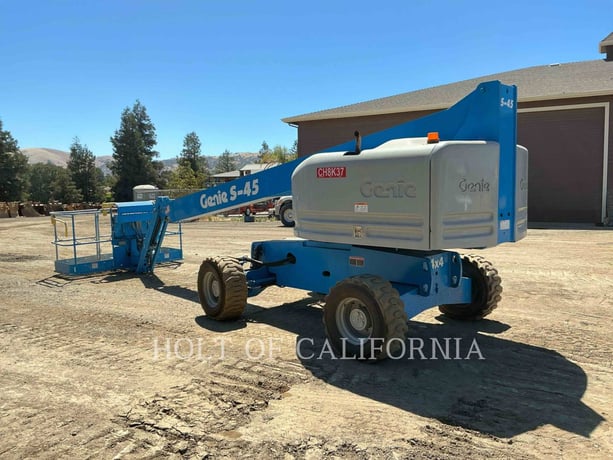 Genie Industries S-45, Articulated Boom Lift, 2297 hours, S/N: S4514-20123, 2014 - Image 4