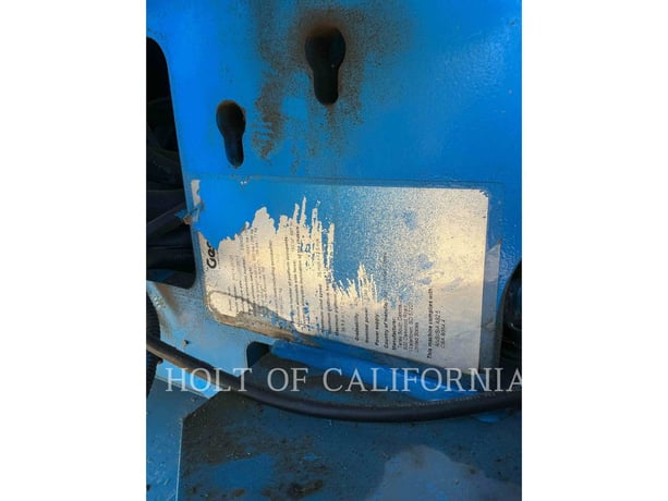 Genie Industries S-45, Articulated Boom Lift, 2297 hours, S/N: S4514-20123, 2014 - Image 8