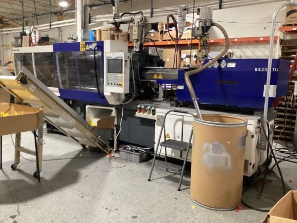 220 Ton, Borche #BS200-III, injection mold machine, 2013 - Image 1