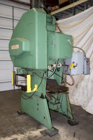 60 Ton, Federal #60, OBI metalworking punch press, 4" stroke, 13" Shut Height, 2.5"ram adj., 45-90 SPM, 32" - Image 5
