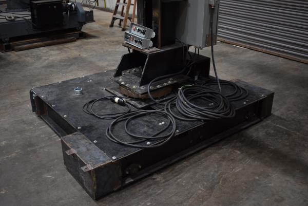 10' x 10' Stinger #10x10, welding manipulator, powered travel car, hand pendant controller - Image 5