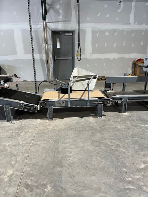 55" wide x 6' long, Express Scale belt conveyor, bag turner conveyor & knockdown conveyor - Image 4