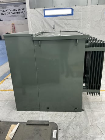 750 KVA 13860GY/8000 Primary, 208Y/120 Secondary, 3 phase, Padmount Transformer, New - Image 3