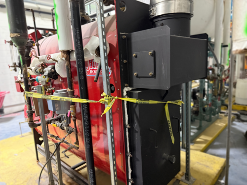 80 HP Hurst #LPE-G-80-15, Low Pressure Steam Boiler, Natural gas, 15psi, 2790 PPH, 335 sq.ft., 2013 - Image 1