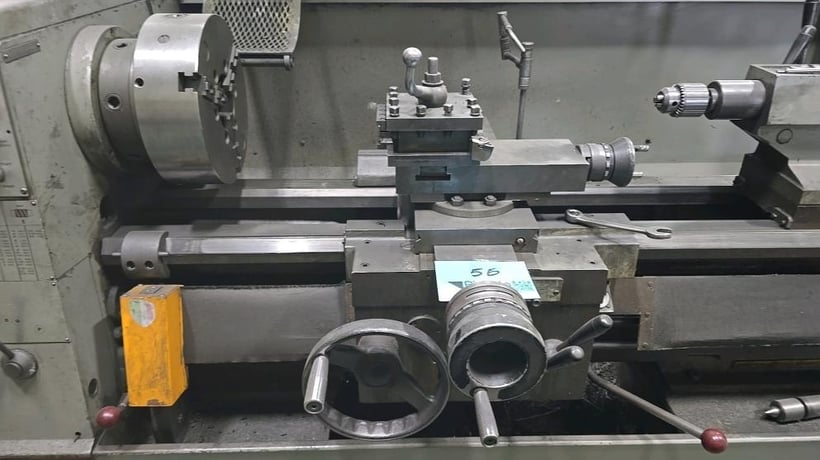 17" x 60" Clausing #17X60, Engine Lathe, 10.5" swing over cross slide, 1600 RPM, 3" bore, inch/metric thread - Image 5