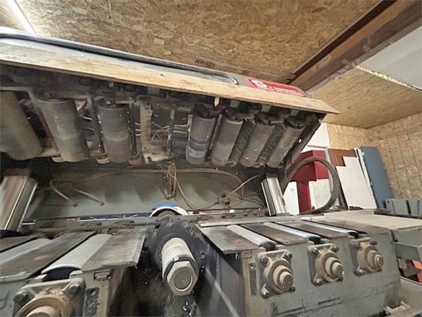 2" 4 Industries #12-200, roll feed multi-blade rip saw, 12" W x 16" L, 200 FPM - Image 3