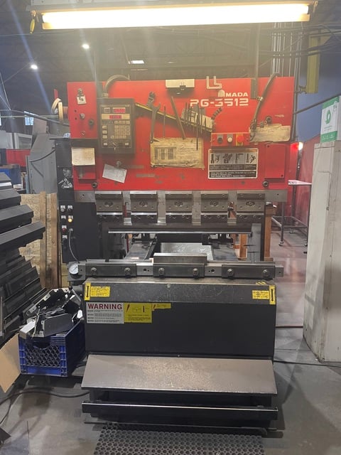 38 Ton, Amada #RG-3512, CNC press brake, 4' overall, 40.2" between housing, 3.94" stroke, 14.57" open, Amada - Image 1