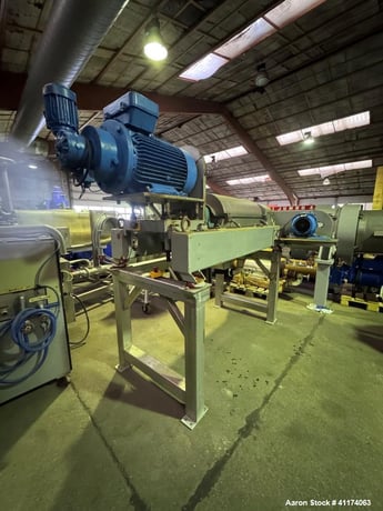 Alfa-Laval #MRNX-414" B-31G, Solid Bowl Decanter Centrifuge, 316 Stainless Steel, Food-Grade, 3700 RPM, 400 - Image 3