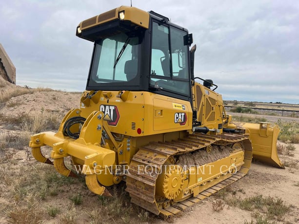 Caterpillar D3, Crawler Dozer, 102 hours, S/N: XKW01873, 2022 - Image 3