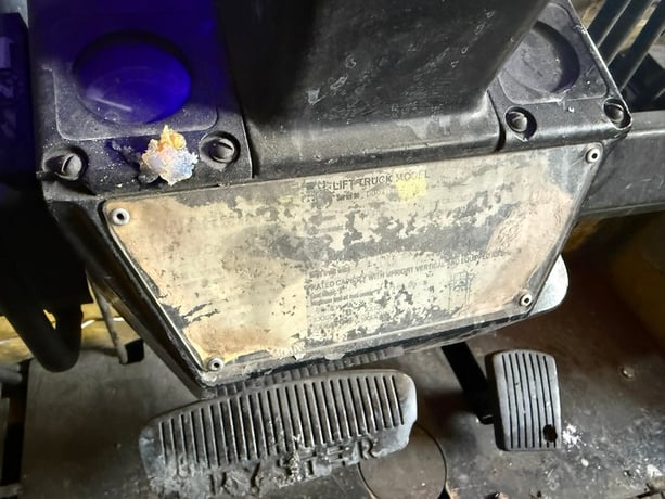 12000 lb. Hyster #120, forklift - Image 2