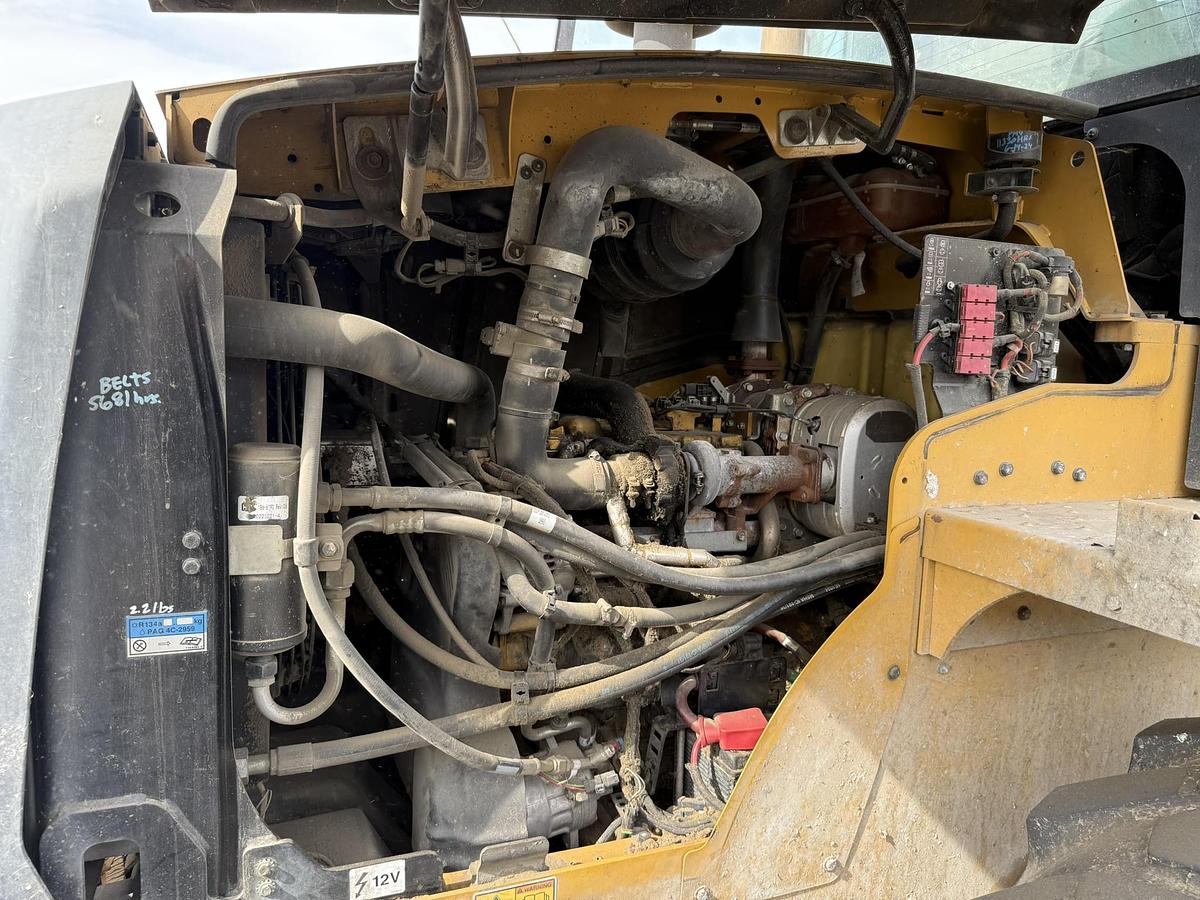 Caterpillar #914K, compact wheel loader - Image 10