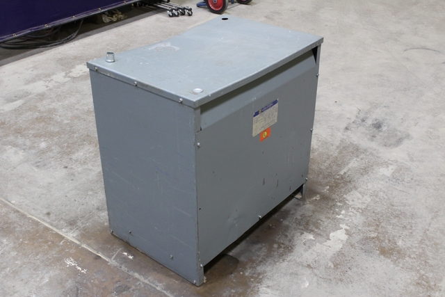 75 KVA 480 Primary, 240 Secondary, Square D, Insulated Transformer, 3 Phase, 60 Hz, 90/180 Amps - Image 2