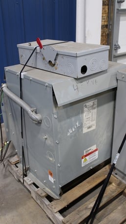 45 KVA 480 Primary, 208Y/120 Secondary, Hammond, Dry Type Transformer, 3 Phase, 60 Hz - Image 1
