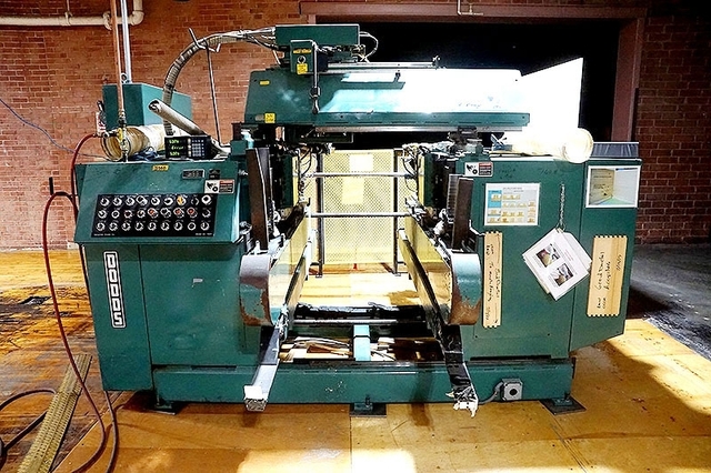 Dodds #DE-760H, Double End CNC Automatic English Drawer Dovetailer w/Notching, 7.75"-36" L x 1.75"-12" D x - Image 6