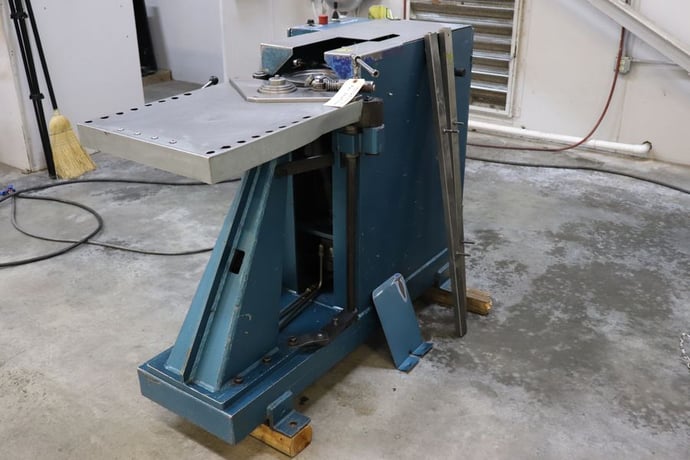 Spiral-Helix #Lite, Hydraulic Gorelocker Elbow Machine, Edge Former Machine, 0.4-1.25 mm max Thickness - Image 2