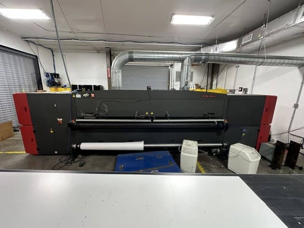EFI #VUTEk-GS-3250, UV Hybrid Industrial Printer, 1000/600 dpi Resolution, 126.5" width x 2" thick max Media - Image 6
