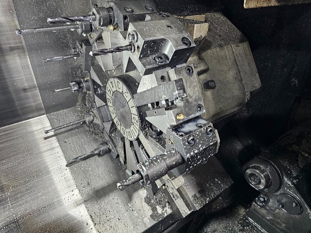 Okuma #Heritage-ES-L6II, 2" Axis CNC Lathe w/Bar Feed & Chip Conveyor, 13.7"/11.81" Swing, 1.63" Bar, 8.27" - Image 8