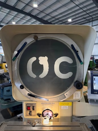 16" Dorsey #16H, optical comparator, 18" x5" tbl., 10/50X lens, surface illumination, Quadra-Chek 100 2-Axis - Image 7