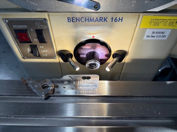 16" Dorsey #16H, optical comparator, 18" x5" tbl., 10/50X lens, surface illumination, Quadra-Chek 100 2-Axis - Image 8