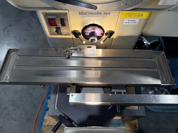 16" Dorsey #16H, optical comparator, 18" x5" tbl., 10/50X lens, surface illumination, Quadra-Chek 100 2-Axis - Image 9