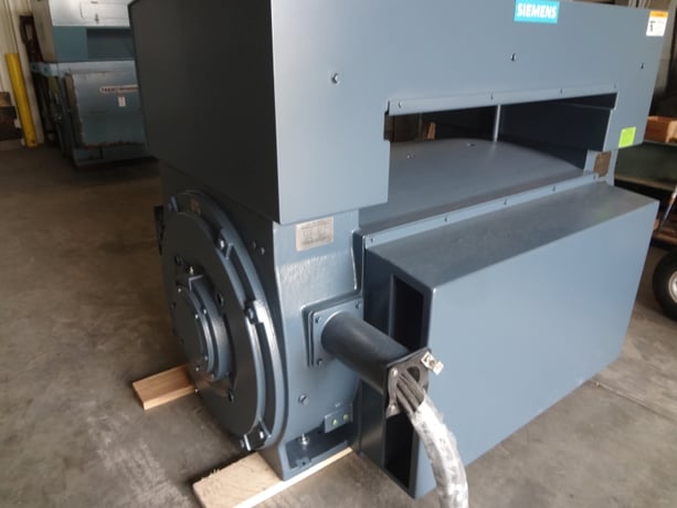 2000 HP 1200 RPM Siemens, Frame 6813, weather protected enclosure type 2, BB, new, 2300/4000 Volts - Image 2