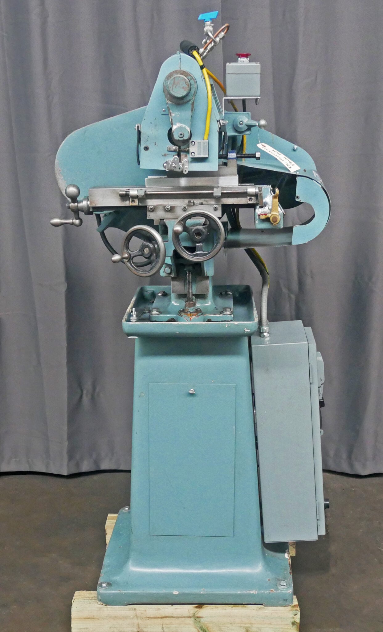 Burke #4, plain horizontal mill, 3-3/4" x 16" table, 66-2875 RPM, 1/2 HP motor, 1997 - Image 1