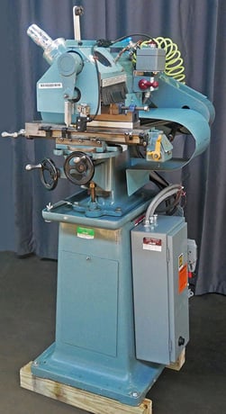 Burke #4, universal horizontal mill, plain vise, pneumatic chip blower - Image 3