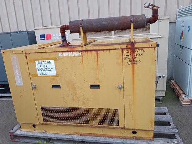 35 KW Kato #N35FGG4, Natural gas LP generator set, 120/240 Volts, 146 A., 707 hours - Image 1