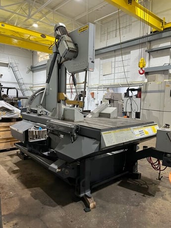 30" x 25" Hyd-Mech #V-25, vertical band saw, 1.5" x 21' 1/2" blade, 75-350 SPM, Marvel PLC Control, hydraulic - Image 2