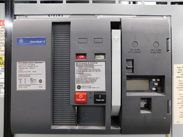1600 Amp. General Electric Spectra Series, Switchboard, 208Y/120 Volts, 3P, 4W - Image 10