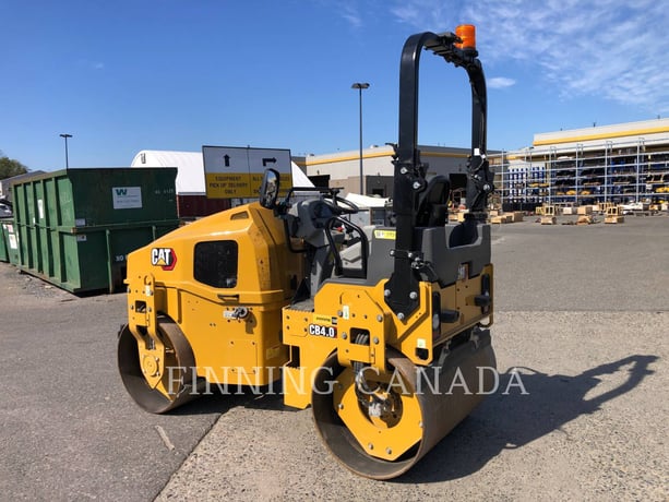 Caterpillar CB4.0-03, Compactor, 139 hours, S/N: 64900777, 2024 - Image 2