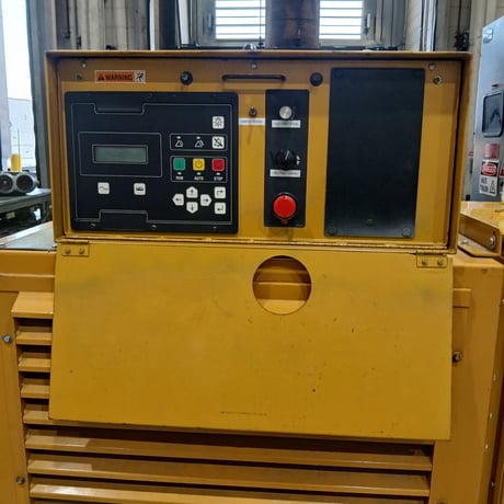 1250 KW Caterpillar #3512, diesel generator set, 600 Volts, 1800 RPM, 1986 - Image 2