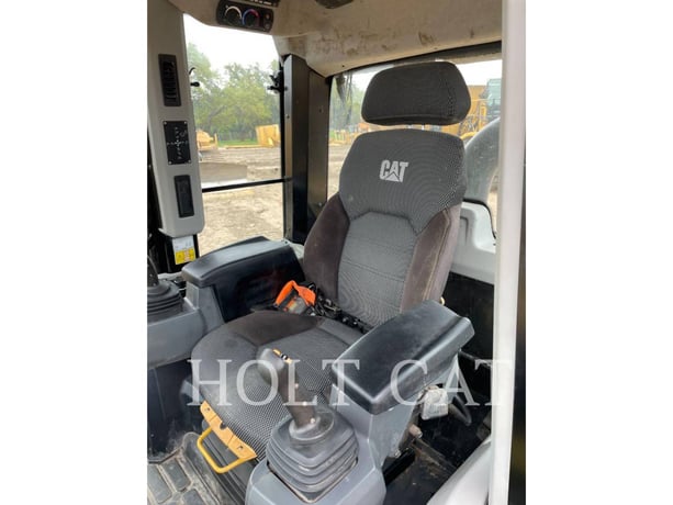 Caterpillar 963, Track Loader, 2012 hours, S/N: LTT00940, 2024 - Image 7