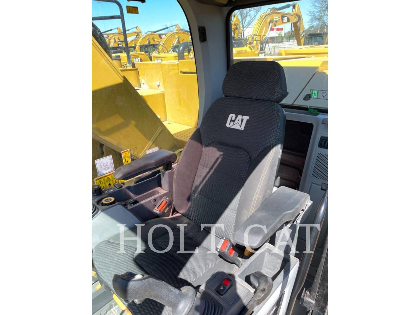Caterpillar 325 TC, Crawler Excavator, 3959 hours, S/N: TEL20801, 2022 - Image 7