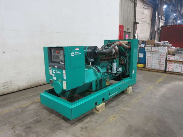 200 KW Cummins #DSHAC, diesel generator set, 277/480 Volts, 81 hours, 364 HP @ 1800 RPM, QSB7-G5 NR3 engine - Image 2