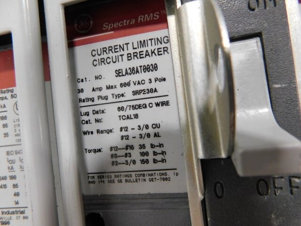 800 Amp. General Electric Spectra Series, Panelboard, 480 Volts, 3 phase, 3 W, 9 breakers - Image 10