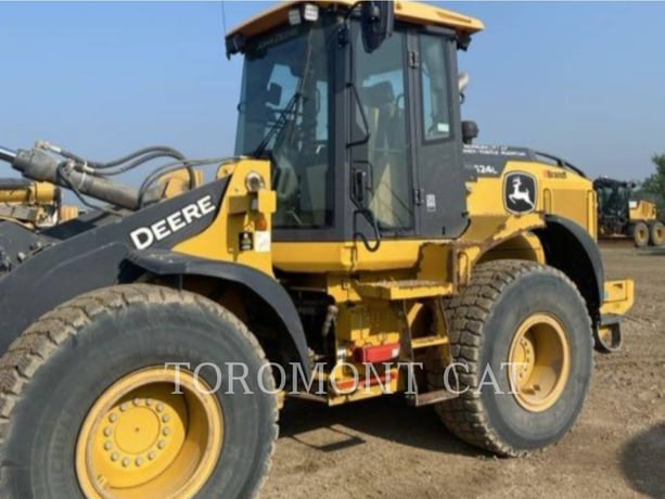 Deere & Co. 524L, Wheel Loader, 4694 hours, S/N: PKF696236, 2019 - Image 3