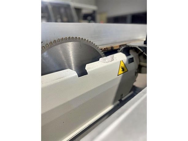 SCM #SI-400-E, programmable sliding table saw, motorized adj., 2007 - Image 6