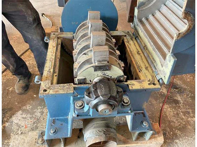 FCM #RS-30, vertical feed hammer hog, 8" diameter Extraction - Image 5