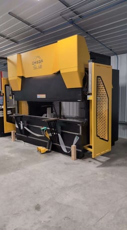160 Ton, Omega Design #PRCB-30160, Hydraulic Press Brake, 10' overall, 280mm stroke, ESA Control, 400V., 6 - Image 3