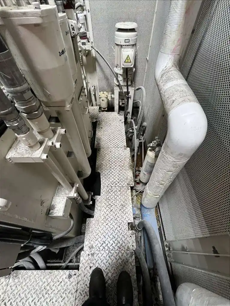 200 Ton, Mori Iron Works #MSF200-M32, multi-axis servo hydraulic cold forming press, 2016 - Image 7