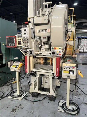 32 Ton, Minster #4SS, fixed base single point gap frame press, 3" stroke, 9.5"throat, 12" Shut Height, 1990 - Image 1