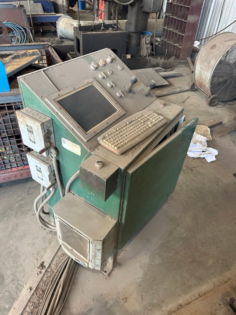 175 Ton, Controlled Automation #2AT-175, Plate Punch, 2" stroke, 30" throat, 2-5/16" hole, 30" x 60" max - Image 2