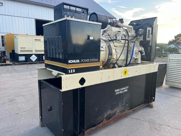125 KW Kohler #6068TF250, diesel generator, with base tank 6.8 liter mechanical John Deere engine, 277/480 - Image 4