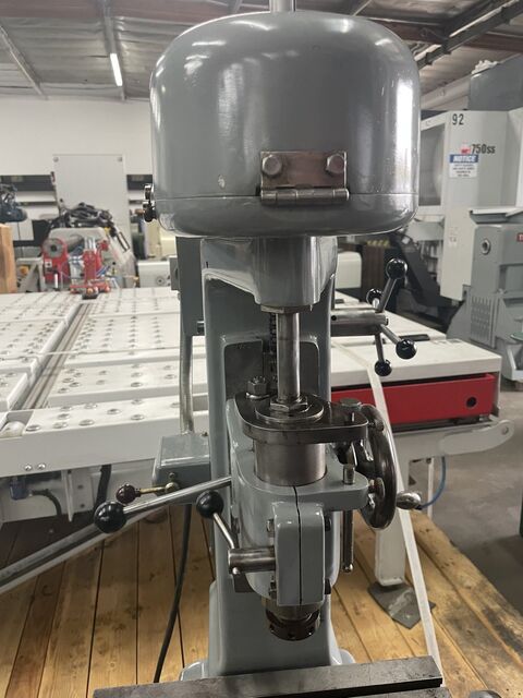 Linley #MK.-1A, Vertical Jig Borer, 4250 RPM, 18" x 7" table, 0.5 HP, 3ph - Image 4