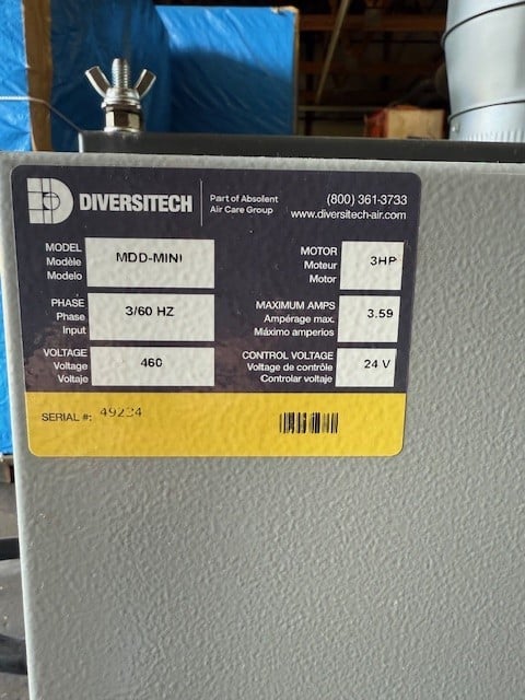 DIVERSITECH. 3' x4', wet, downdraft table. S/N 49234. Used (4) times. $25,000 new. In super condition! NOT! - Image 2