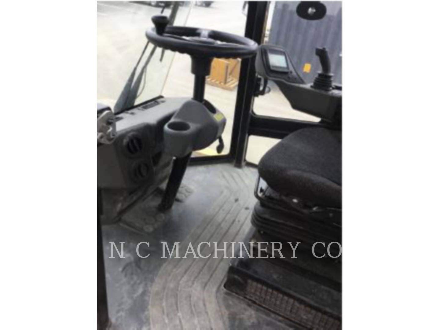 Caterpillar CS78B, Asphalt Paver, 3723 hours, S/N: S7800142, 2022 - Image 6